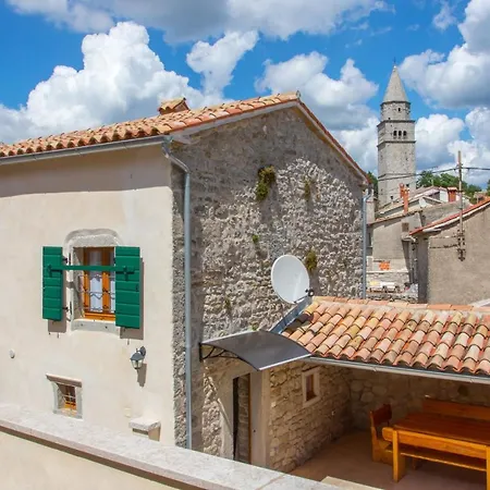 Apartment New Renovated Stone House